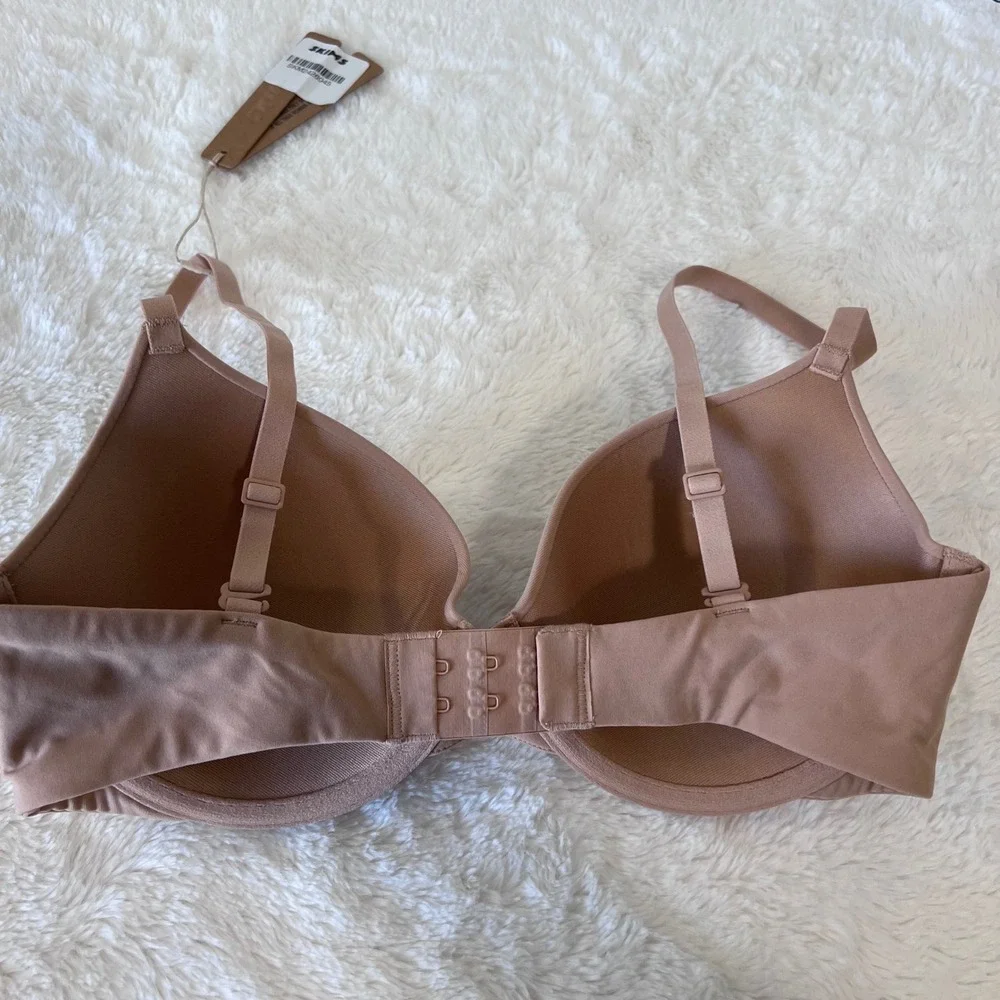SKIMS Women's Fits Everybody T-Shirt Bra Clay Underwire Size 32D BR-UWR-2294 NWT - Picture 5 of 9